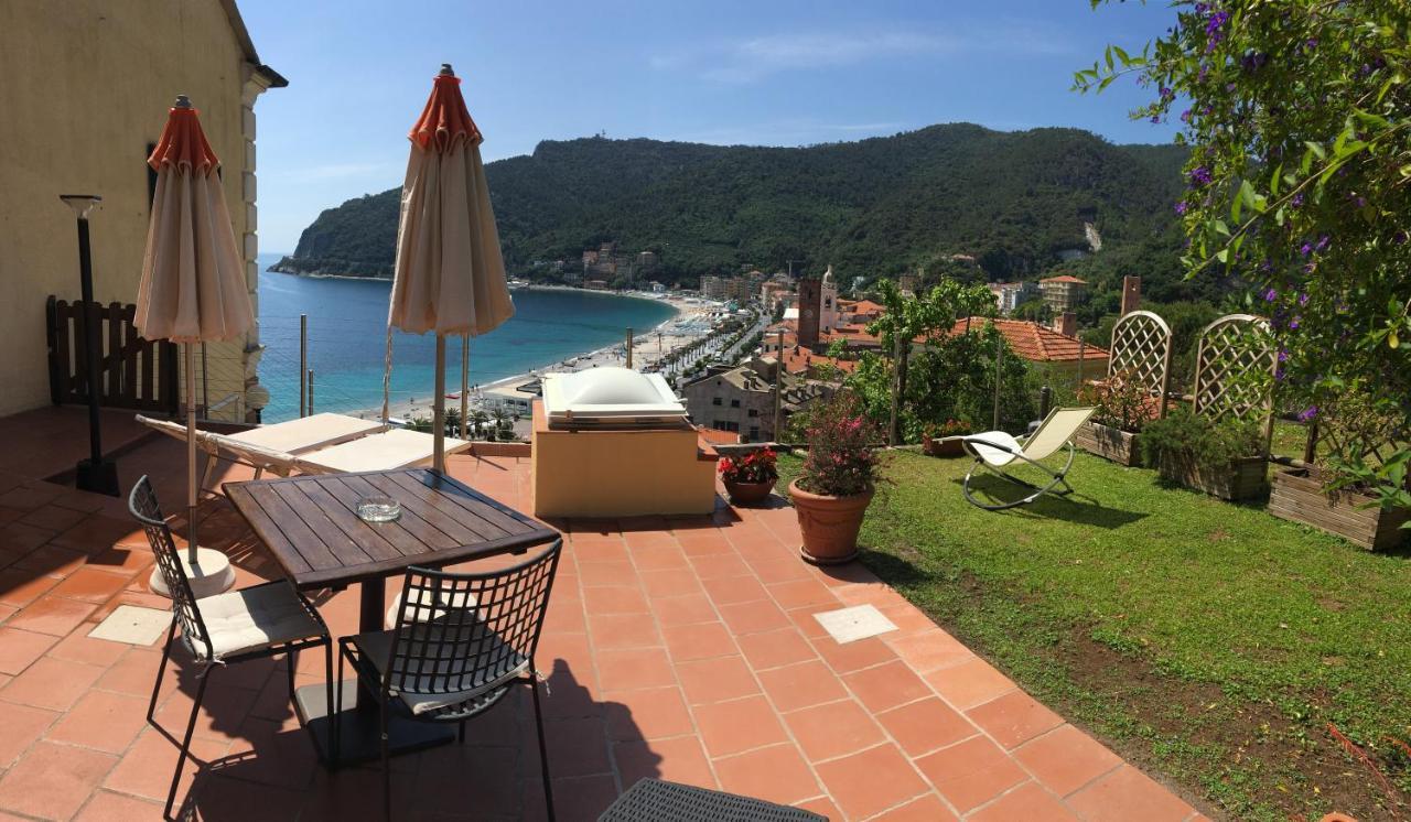 Palazzo Vescovile Hotel Noli Kültér fotó